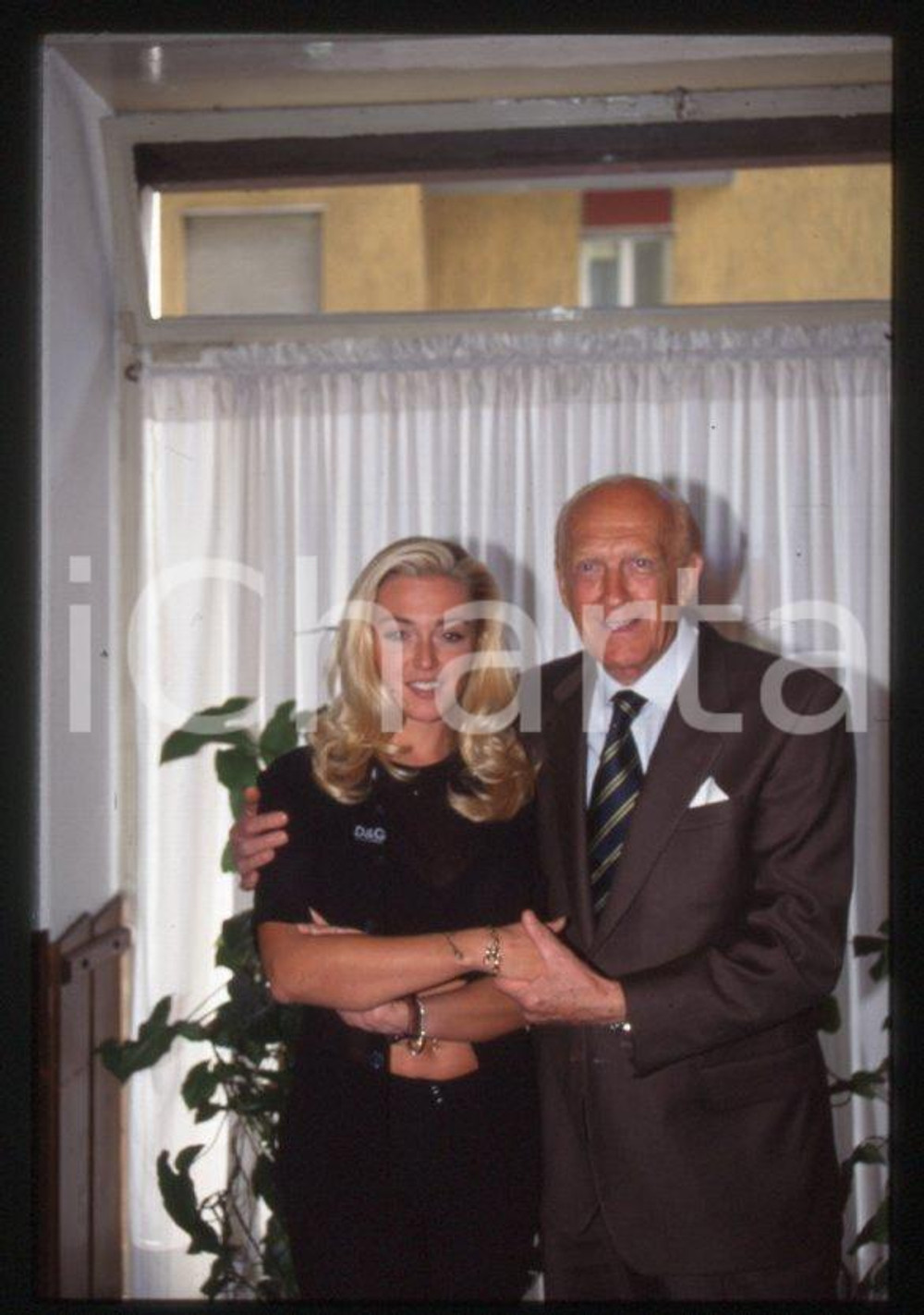 Fotografia d epoca originale 1996 MILANO Raimondo VIANELLO Paola BARALE 35mm vintage slide 6 1