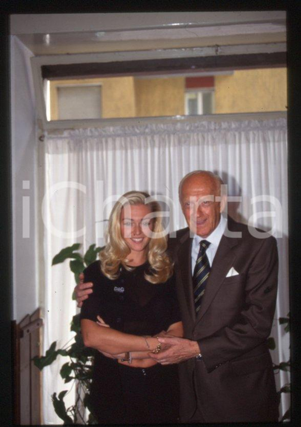 Fotografia d epoca originale 1996 MILANO Raimondo VIANELLO Paola BARALE 35mm vintage slide 12 1