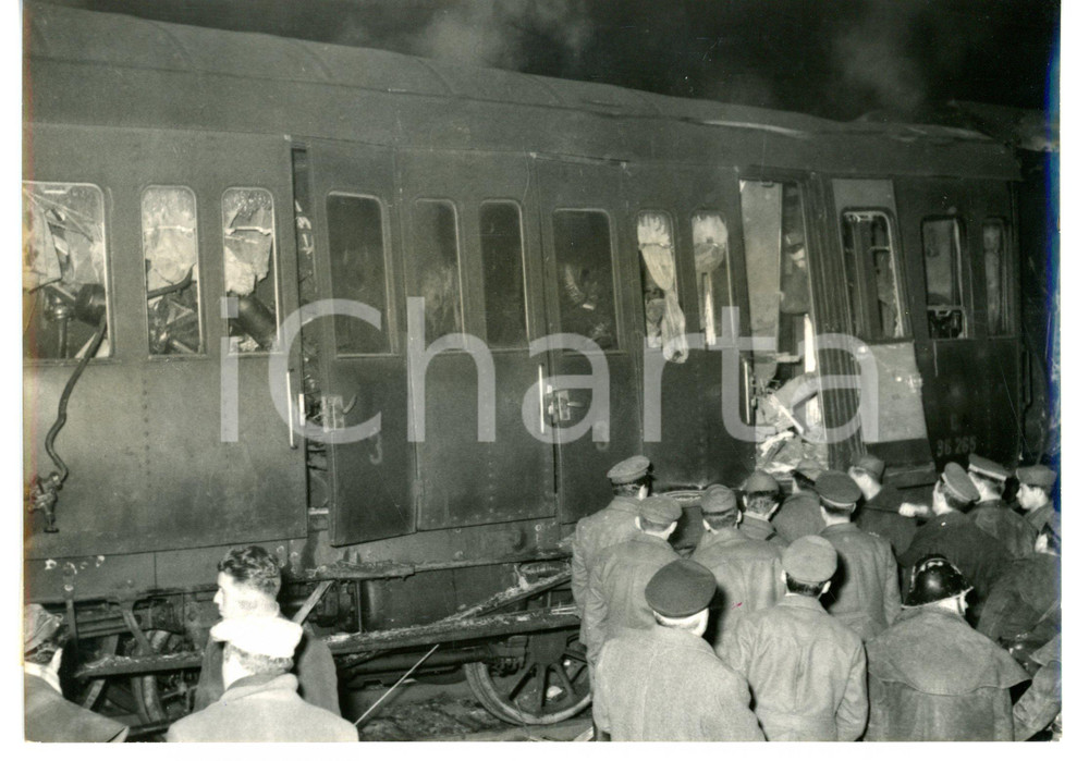 1956 CASSANO D'ADDA Disastro ferroviario - Scontro tra due treni *Foto 18x13 cm