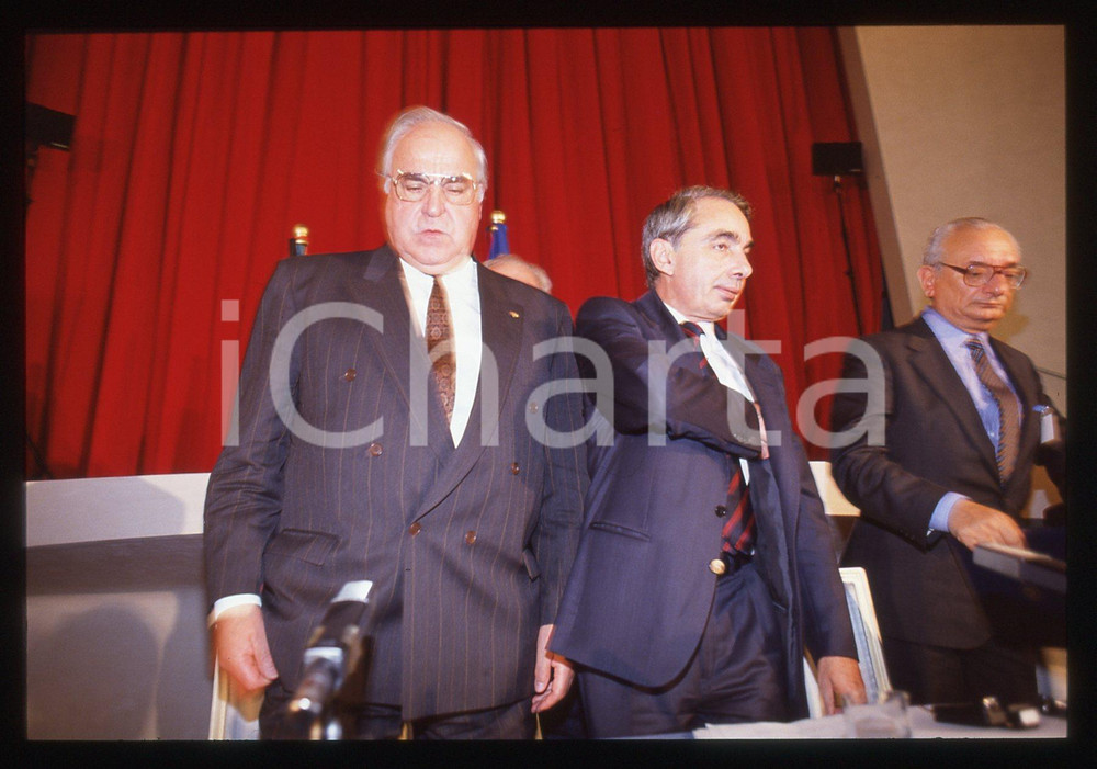 35mm vintage slide* 1992 FIRENZE Giuliano AMATO Helmut KOHL vertice POLITICA (1)