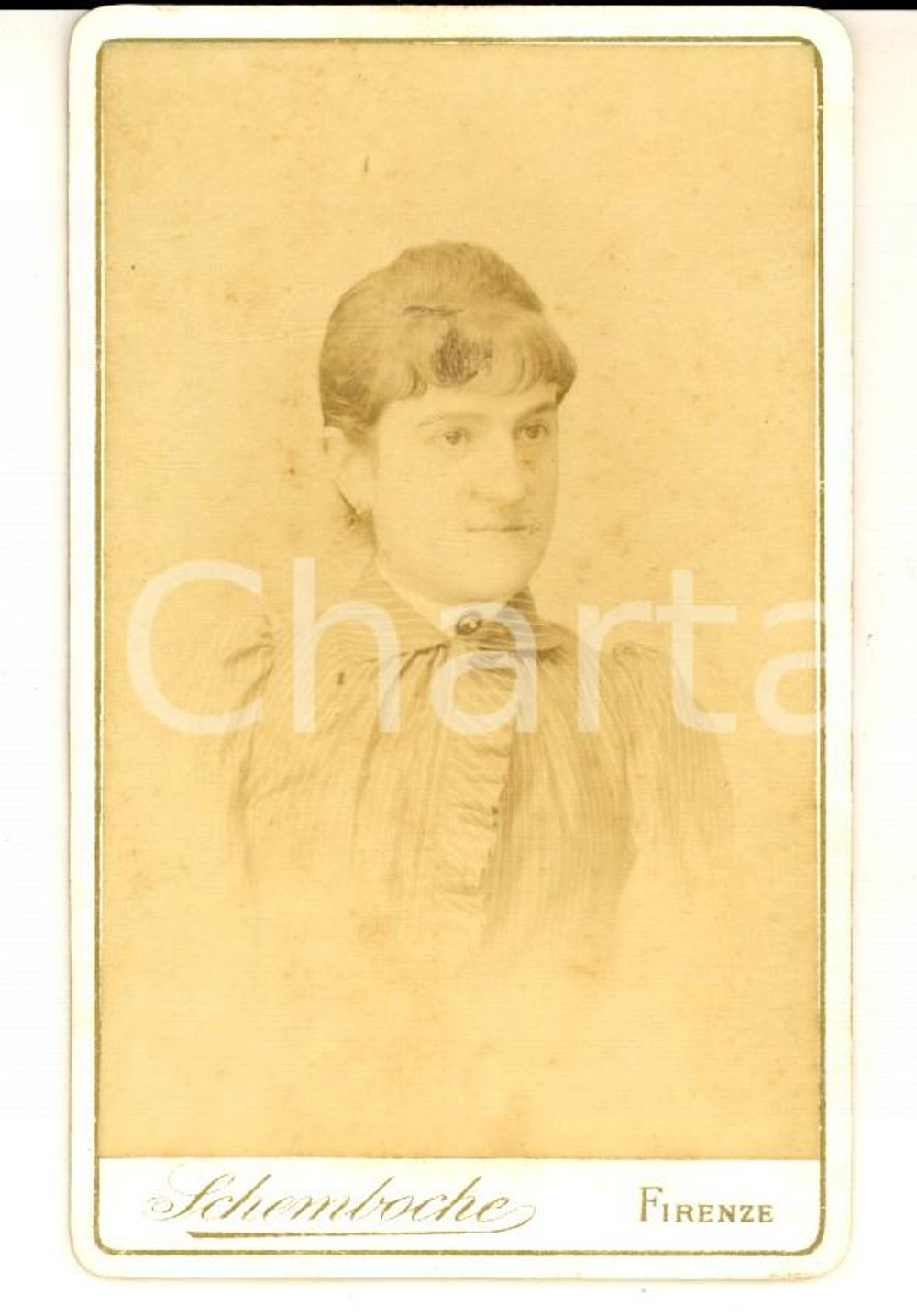 Fotografia d epoca originale 1890 ca FIRENZE Ritratto di adolescente con abito a righe Foto SCHEMBOCHE CDV 1