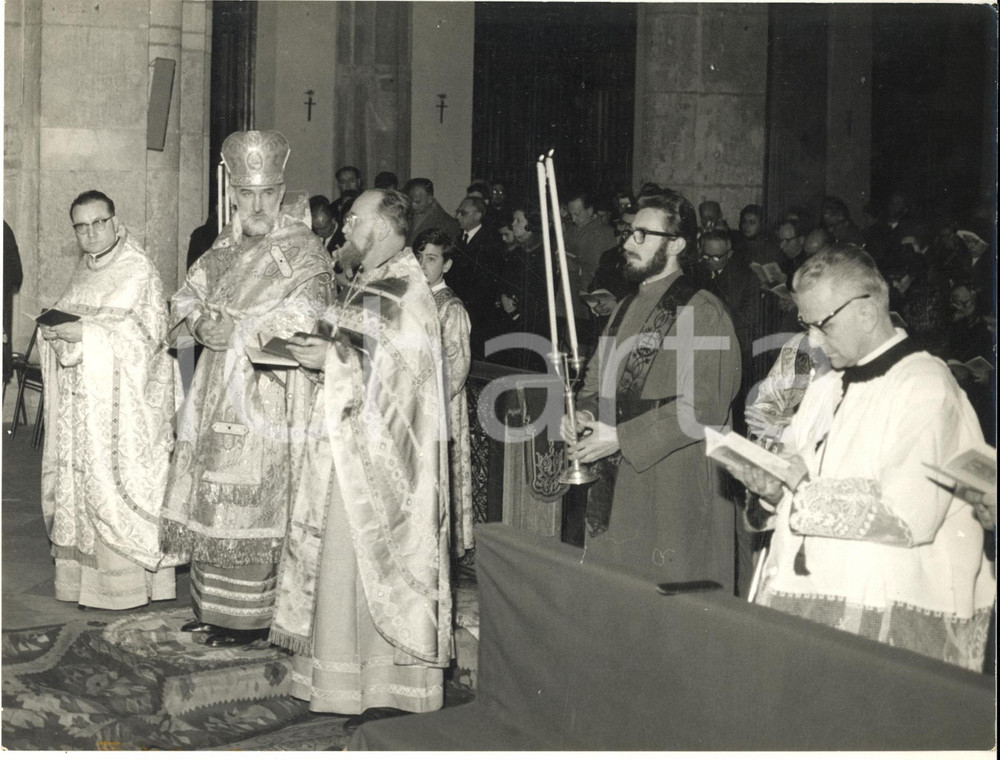 1967 MILANO Sant'Ambrogio - Mons. KARTKOFF celebra in rito ortodosso *Foto 24x18