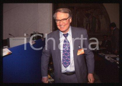 35mm vintage slide* 1992 ca ECONOMICS Swedish professor Assar LINDBECK (4)
