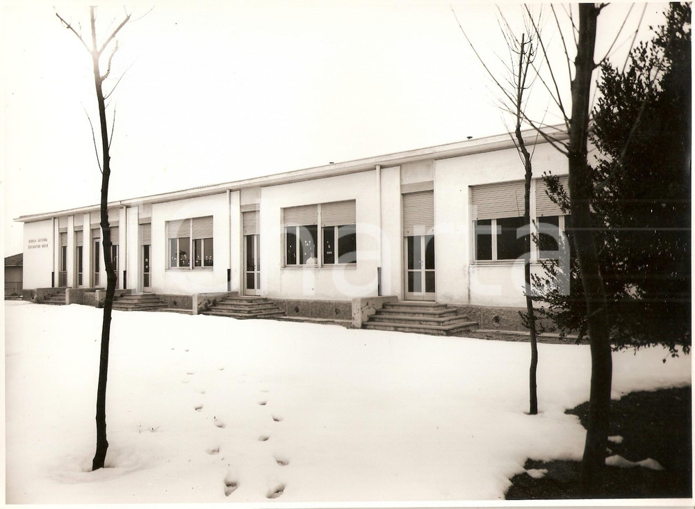 Fotografia d epoca originale 1960 ca PAVIA Via POLLAIOLI Scuola Materna COSTANTINO MUZIO con neve Fotografia 1