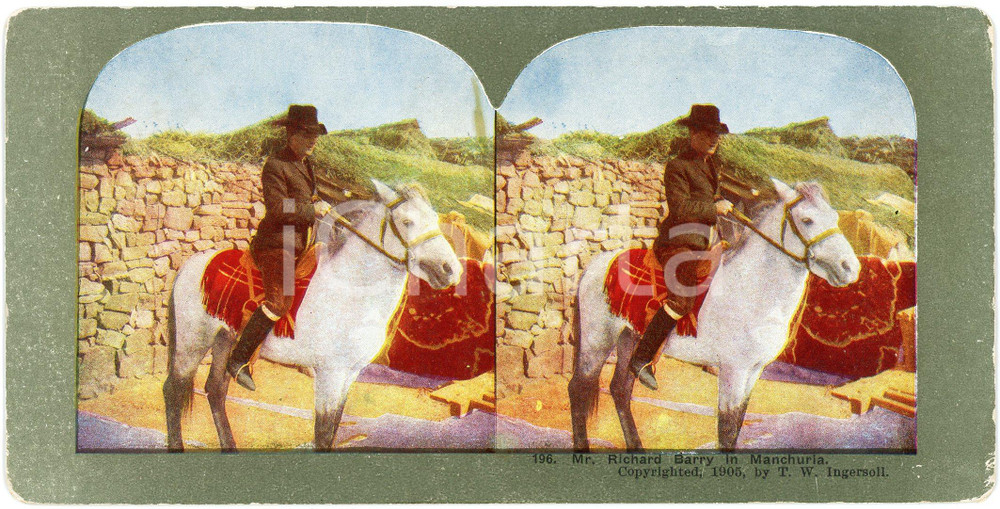 1905 CHINA Mr. Richard BARRY in MANCHURIA - Coloured Stereoview INGERSOLL 196 Fotografia stereoscopica d'epoca, su cartoncino.FOTOGRAFO: Truman Ward Ingersoll - USAFORMATO: 18x9 cmCONDIZIONI: F (piegatura al lato superiore)    originale e autentica 1