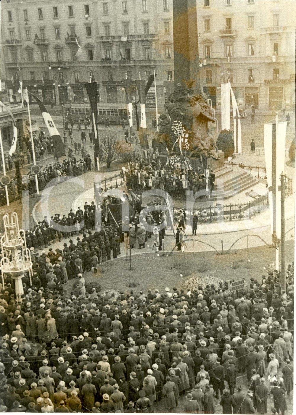 Fotografia d epoca originale 1939 MILANO Anniversario Cinque Giornate  Cerimonia in Porta VITTORIA Foto 1