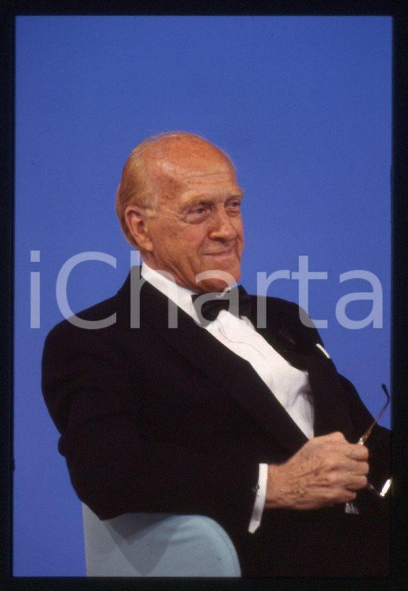 Fotografia d epoca originale Raimondo VIANELLO  CANALE 5  I TRE TENORI 1998 35mm vintage slide 6 1