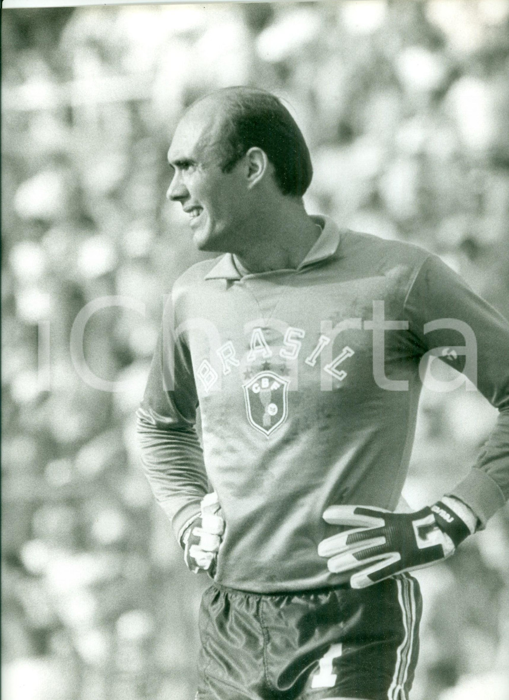 Fotografia d epoca originale 1982 BRASILE Mondiali di calcio Portiere Valdir PERES Nazionale Brasiliana Foto 1