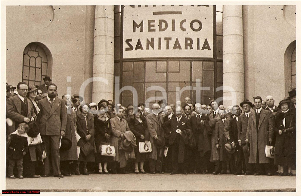 Fotografia d epoca originale 1935 MILANO Giornata Medica alla Fiera REAL PHOTO 1