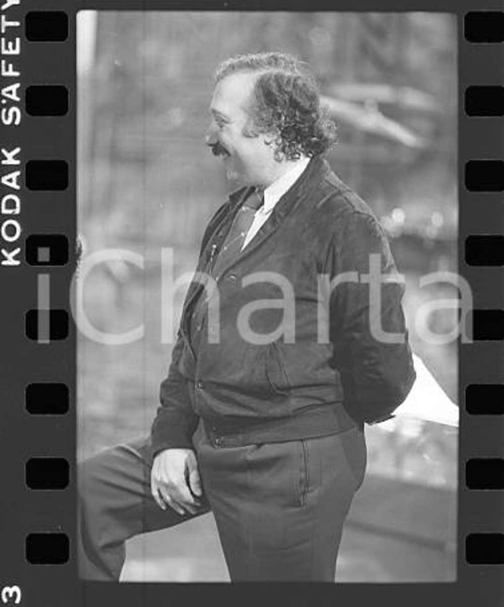 35mm NEGATIVO ORIGINALE * 1984 BLITZ Gianni MINÀ in trasmissione
