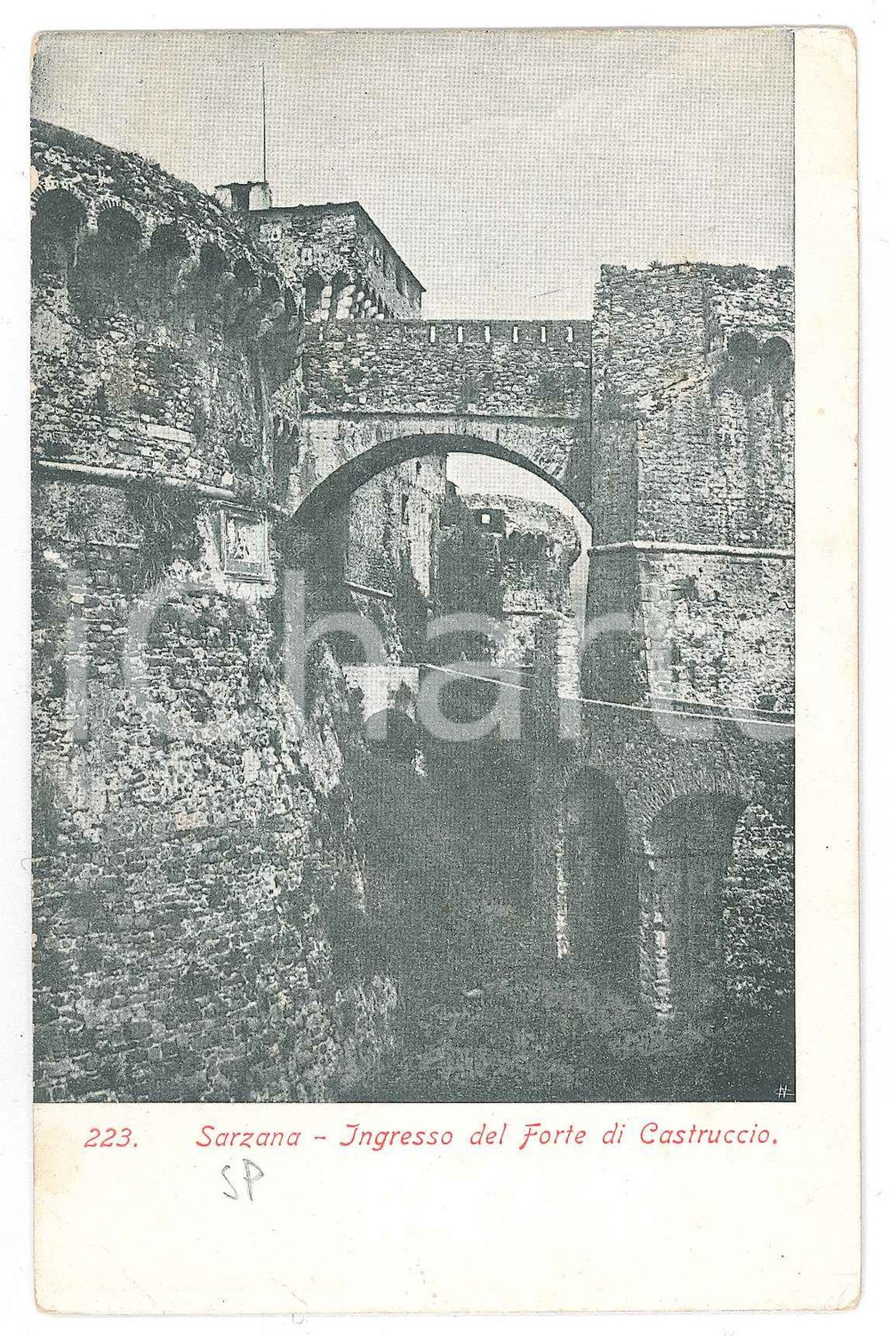 Cartolina originale da collezione 1900 ca SARZANA SP Ingresso della Fortezza di Sarzanello  Cartolina FP NV 1