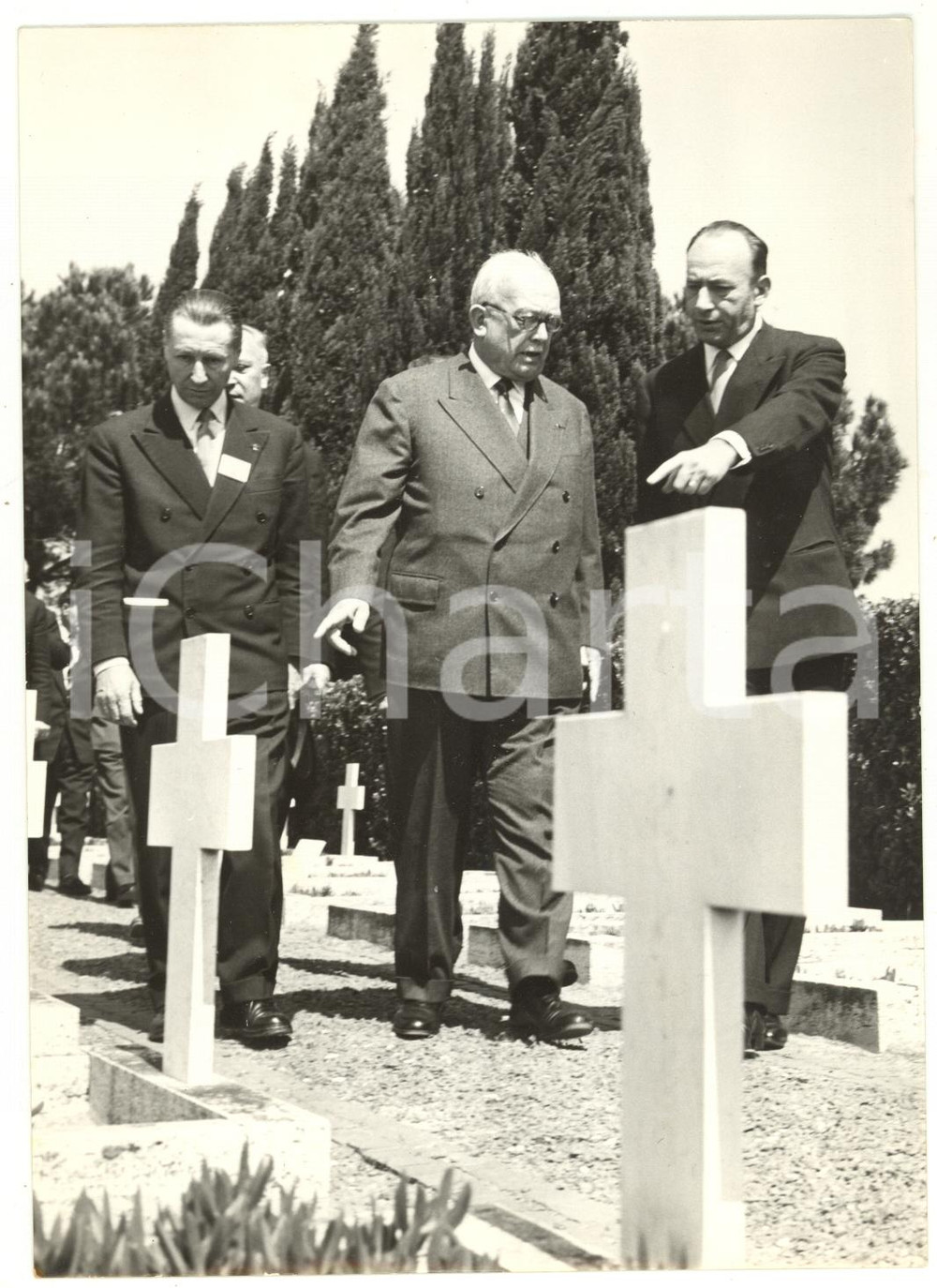 1959 ROMA Cimitero militare francese - Vincent AURIOL omaggia i soldati caduti