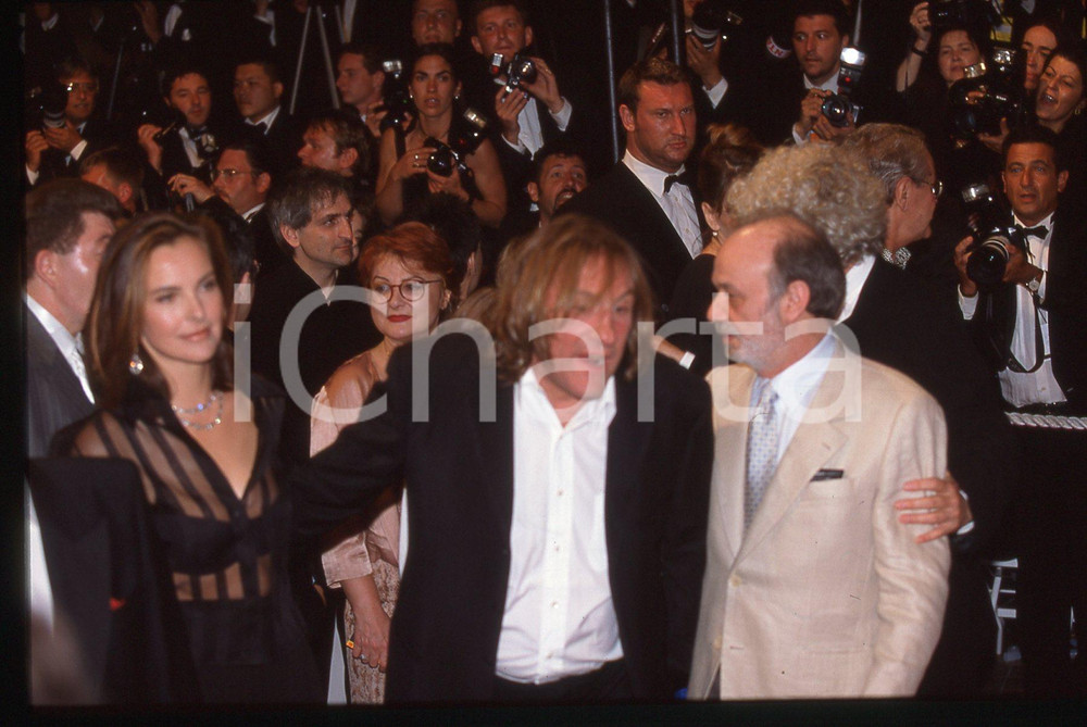35mm vintage slide* 1998 CANNES Gérard DEPARDIEU Carole BOUQUET Claude BERRI (3)