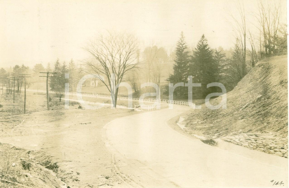 Fotografia d epoca originale 1913 WELLSBORO, PENNSYLVANIA USA La Tioga State Road dopo i lavori Fotografia 1