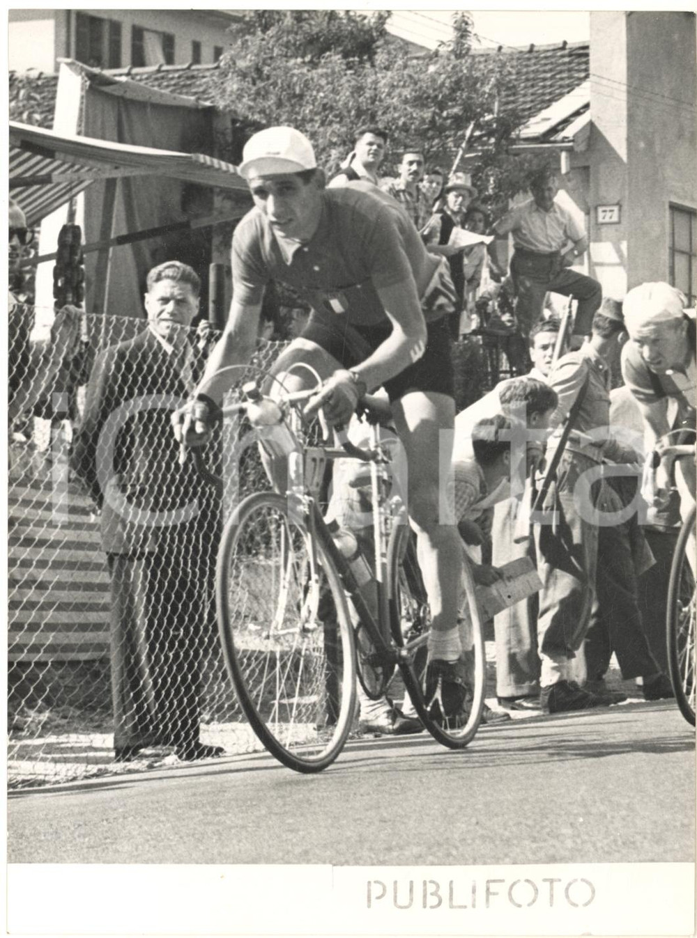1960 ca CICLISMO GIRO D'ITALIA Passaggio di Gastone NENCINI - Foto 13x18 cm