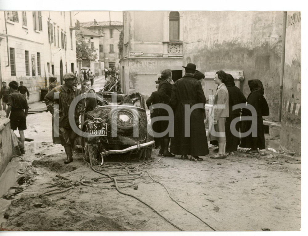 1953 ALLUVIONE A MARONE (BS) Indagini sulla sparizione di un gruppo di suore