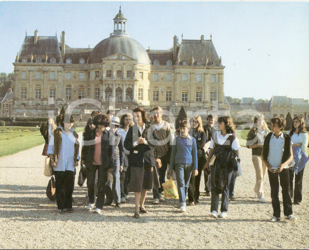 Fotografia d epoca originale 1979 LITTLE ROMANCE Dominique LAVANT at Chateau de VAUXLEVICOMTE Foto seriale 1
