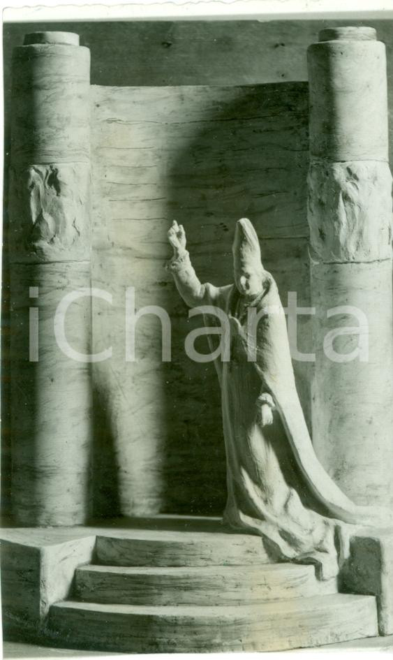 Fotografia d epoca originale 1943 ROMA ? Statua Card. Ermenegildo PELLEGRINETTI Scultore Luca ARRIGHINI Foto 1