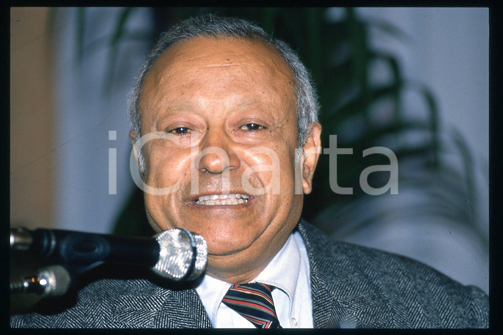 Fotografia d epoca originale 35mm vintage slide 1990 ca POLITICS Tahseen BASHIR Egyptian diplomat 4 1