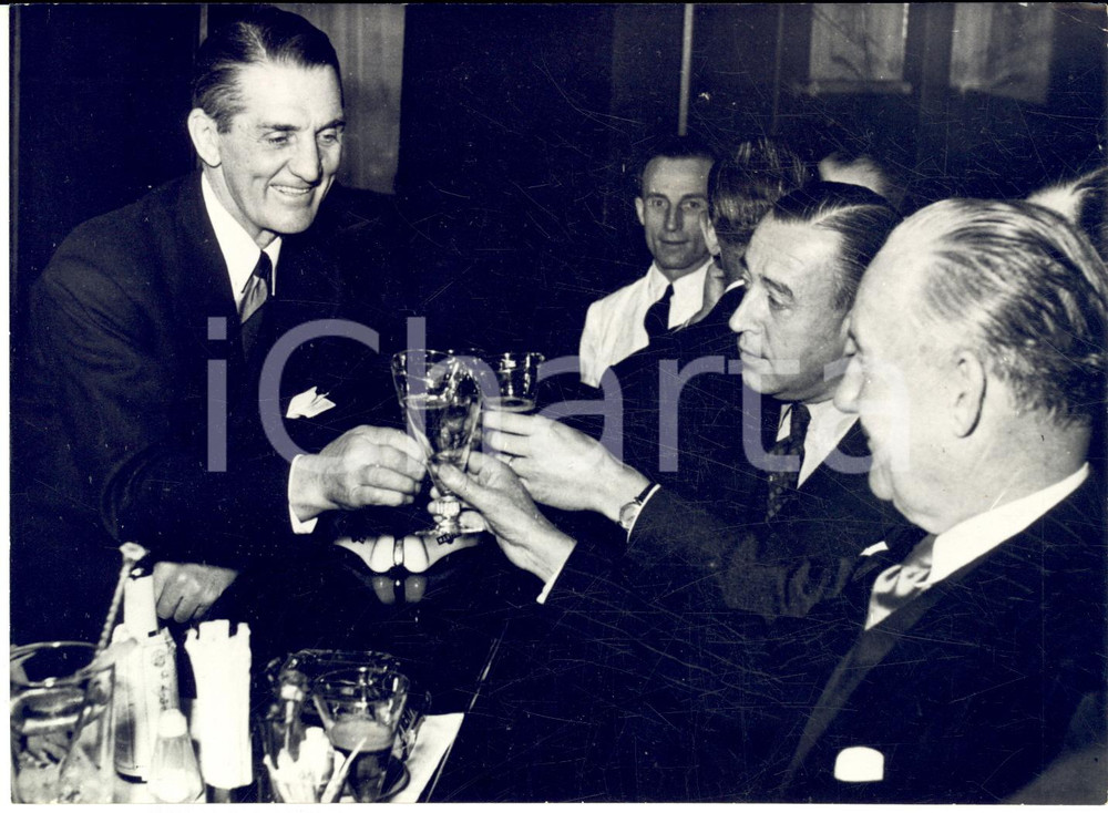 1954 PARIS BOXE Puglie Georges CARPENTIER festeggia i 60 anni - Foto 18x13