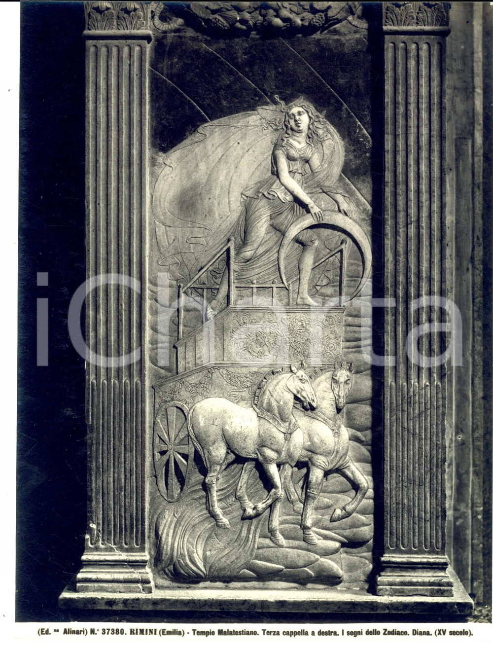 Fotografia d'epoca originale 1930 ca RIMINI Tempio MALATESTIANO Segni dello Zodiaco - Diana *Foto ALINARI 1
