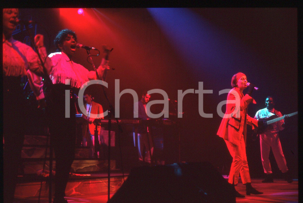 35mm vintage slide* 1990ca MUSICA Lisa STANSFIELD in concerto (60)