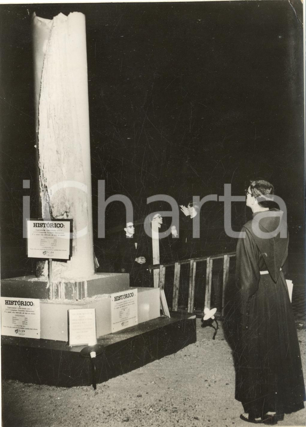 1955 RIO DE JANEIRO Congresso Eucaristico - Sacerdoti con la candela gigante