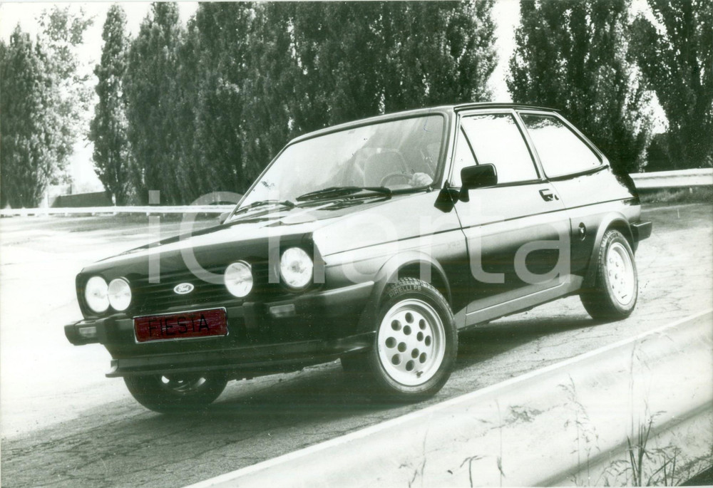 Fotografia d epoca originale 1982 FRANCIA Automobile FORD FIESTA XR 2 Fotografia artistica 1