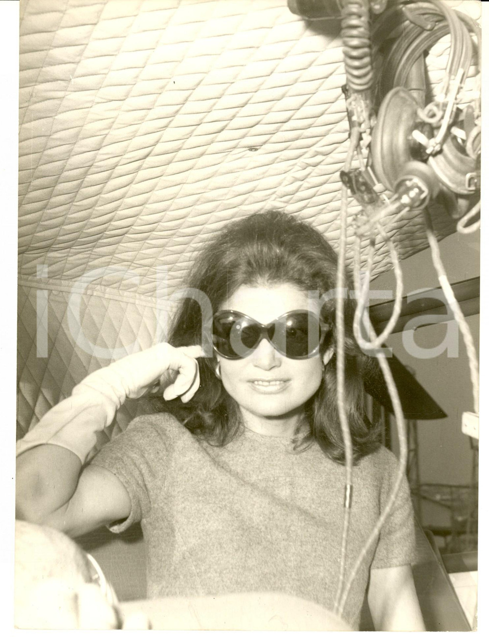 1970 ca COSTUME ITALIA Jacqueline KENNEDY ONASSIS in visita (2) - Foto 18x24