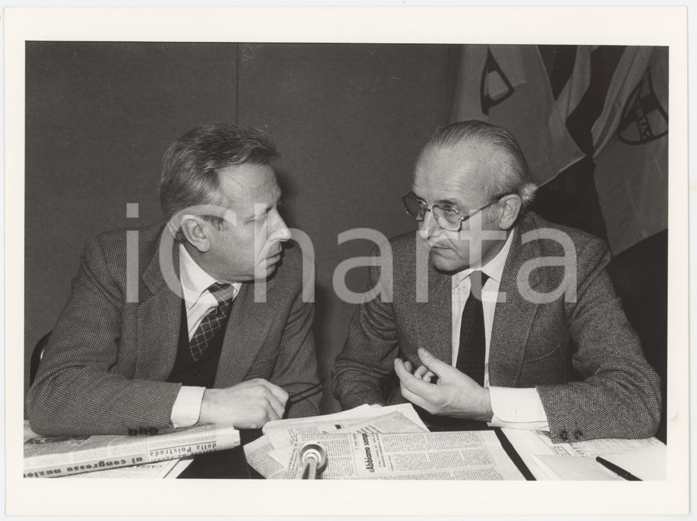 Fotografia d epoca originale 1985 ca DEMOCRAZIA CRISTIANA Filippo Maria PANDOLFI Luigi GRANELLI Foto 24x18 cm 1