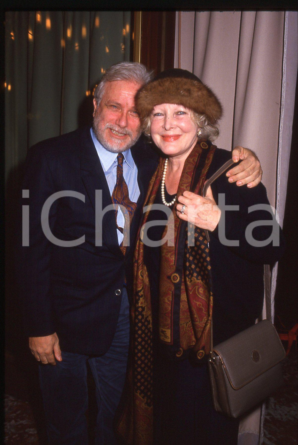 35mm vintage slide* 1988 COSTUME - Luciano DE CRESCENZO e Caterina BORATTO (7)