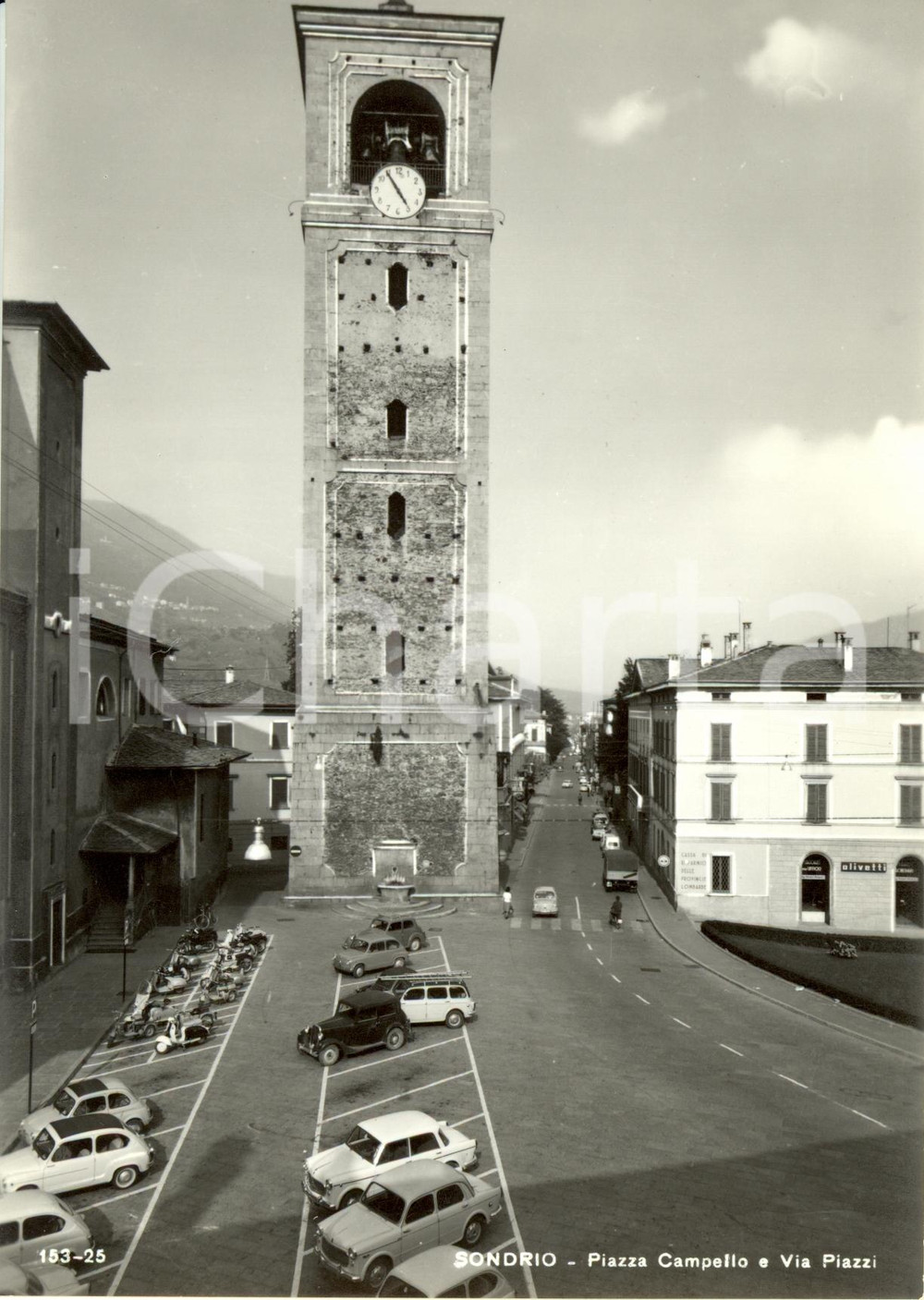 Cartolina originale da collezione 1970 ca MORBEGNO SO Piazza CAMPELLO e via GIUSEPPE PIAZZI ANIMATA FG NV 1