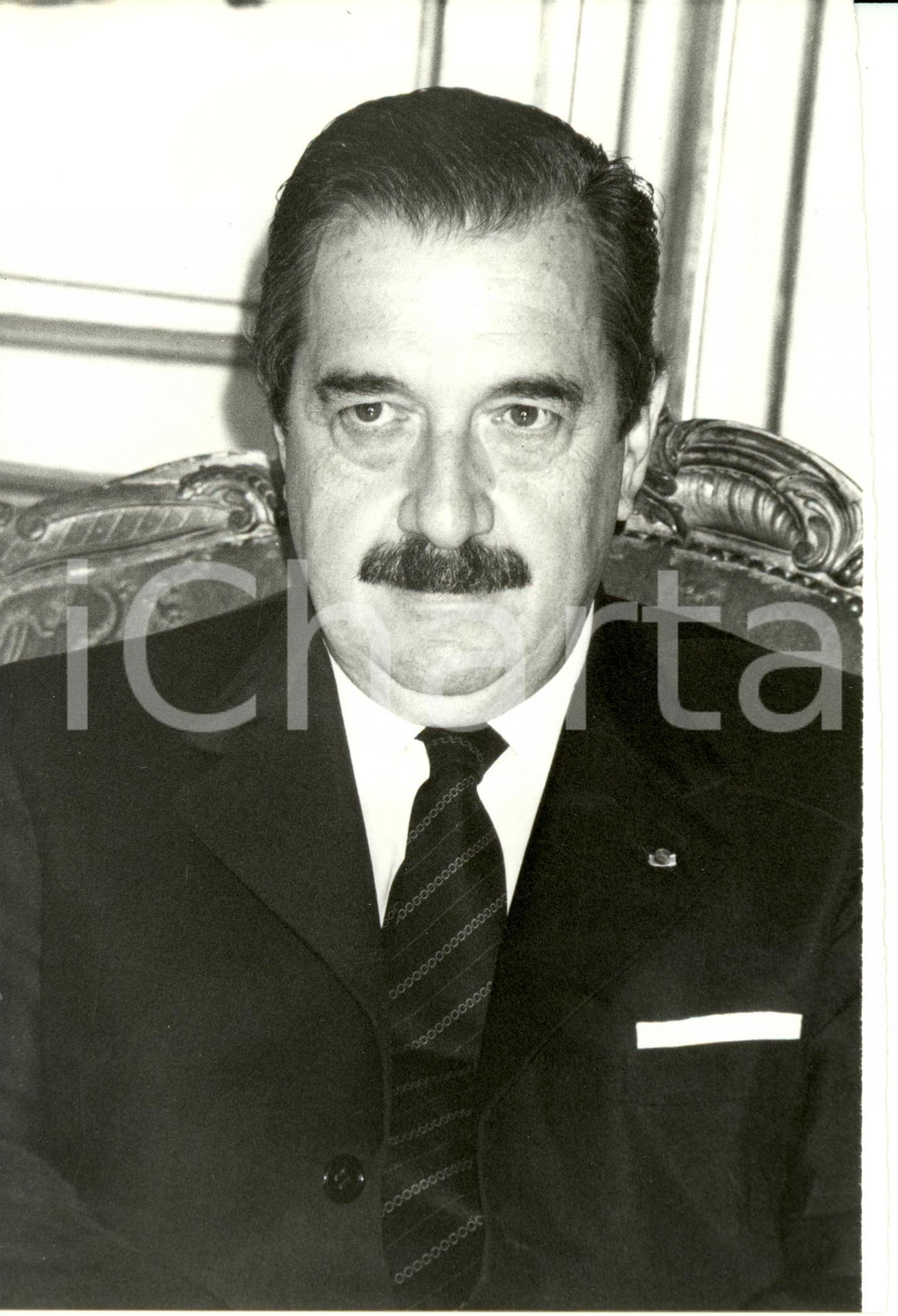 Fotografia d epoca originale 1989 ARGENTINA Raul ALFONSIN al termine del mandato presidenziale Foto 1