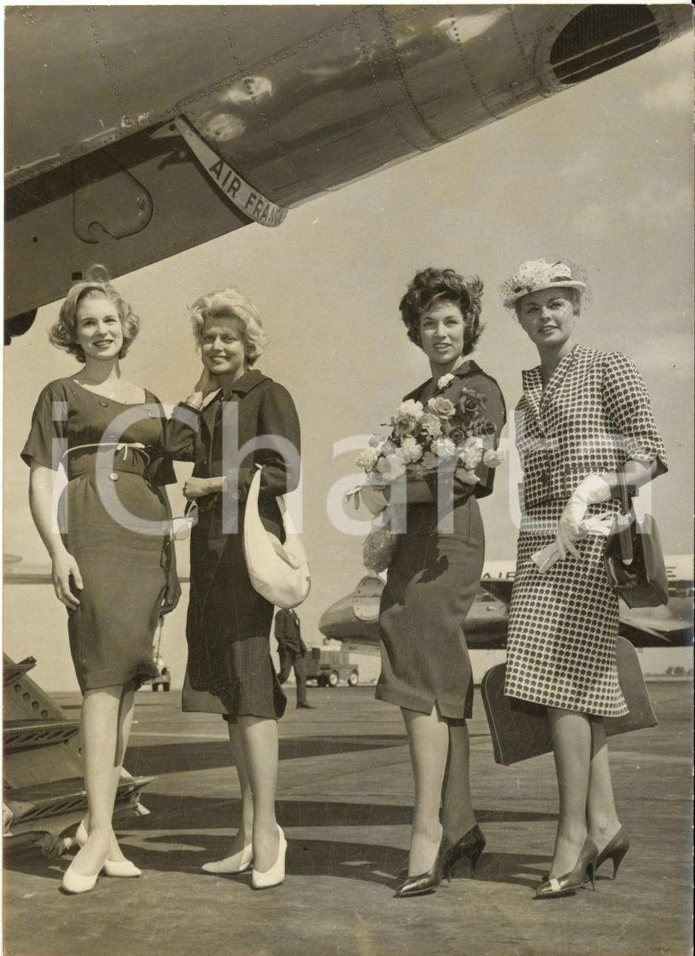 1959 PARIS ORLY Quatre Misses au départ pour MISS EUROPE à Palerme - Photo