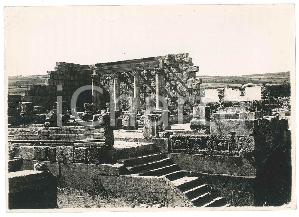1960 ca ISRAEL Ruins of CAPERNAUM - Photo 17x13 cm Fotografia originale d'epoca. POOR/danneggiato piegature angolari evidenti Formato: 17x13 cm originale e autentica 1