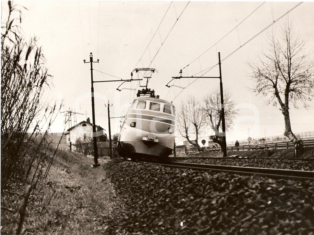 Fotografia d'epoca originale 1970 ca FF.SS. Automotrice FIAT Y 0160 Collaudo Prototipo PENDOLINO *Fotografia 1