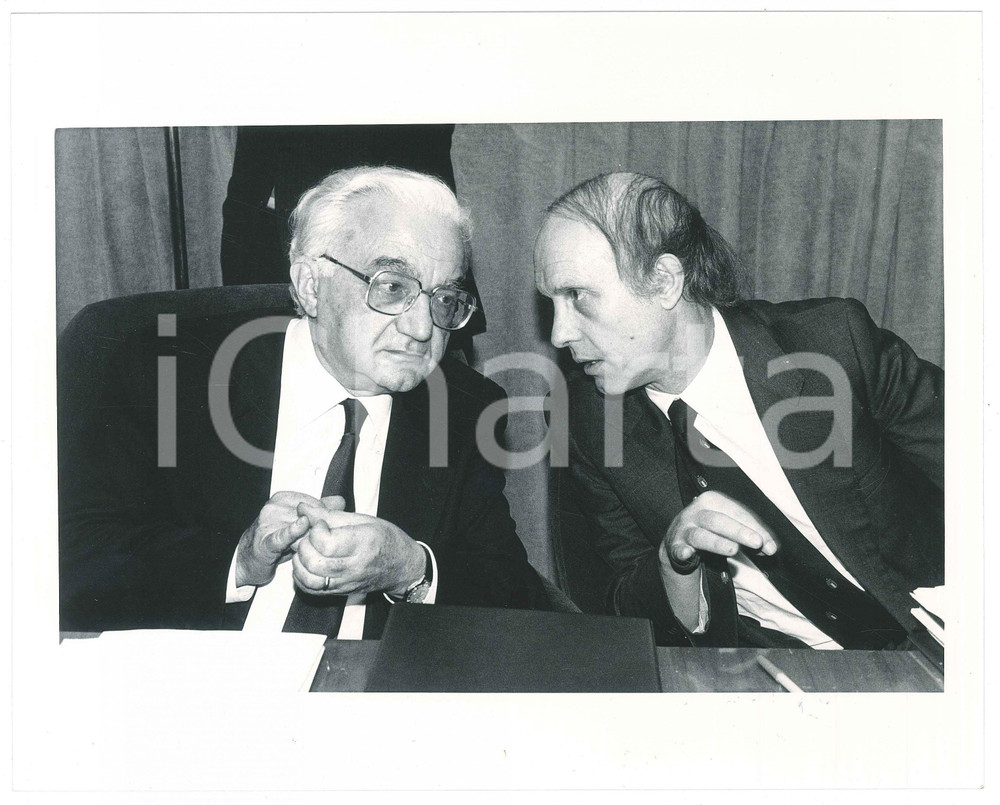 Fotografia d epoca originale 1985 ca MILANO  POLITICA Antonio RUBERTI Luigi ROSSI BERNARDI Foto 25x20 cm 2 1