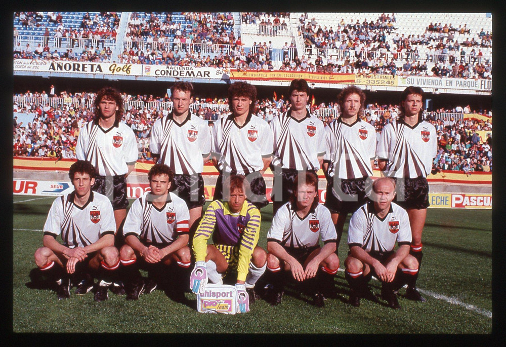 35mm vintage slide* 1990 MALAGA SPAGNA AUSTRIA 2-3 - Formazione iniziale AUSTRIA