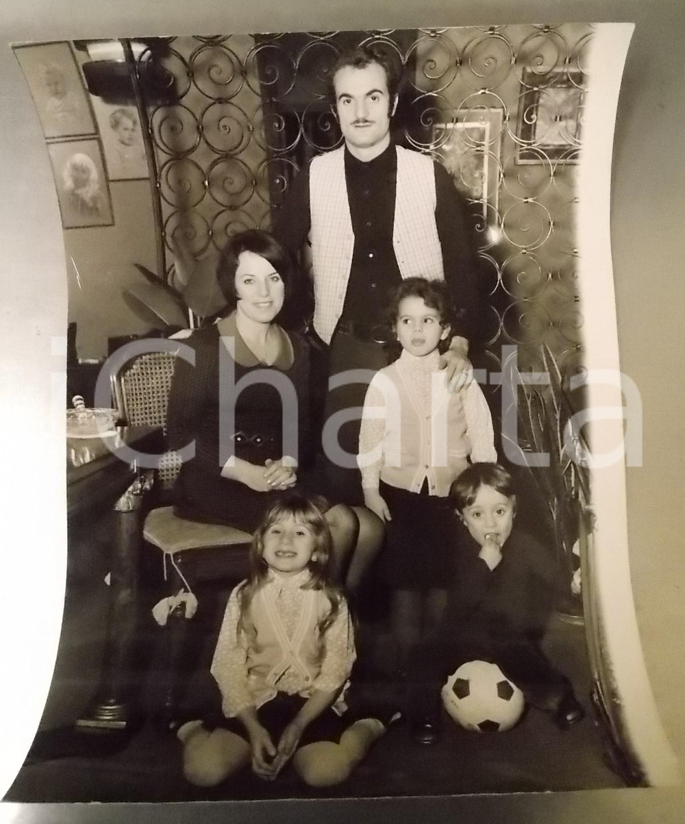 1970 ca COSTUME Ritratto calciatore Sandro MAZZOLA con la famiglia *Foto 30x40