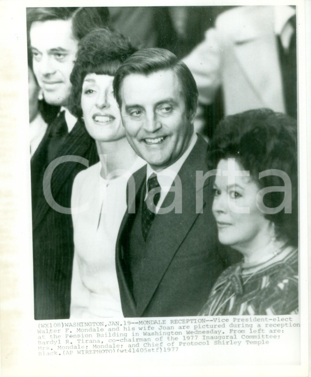 Fotografia d epoca originale 1977 WASHINGTON USA Walter MONDALE alla Pension Building Fotografia 1