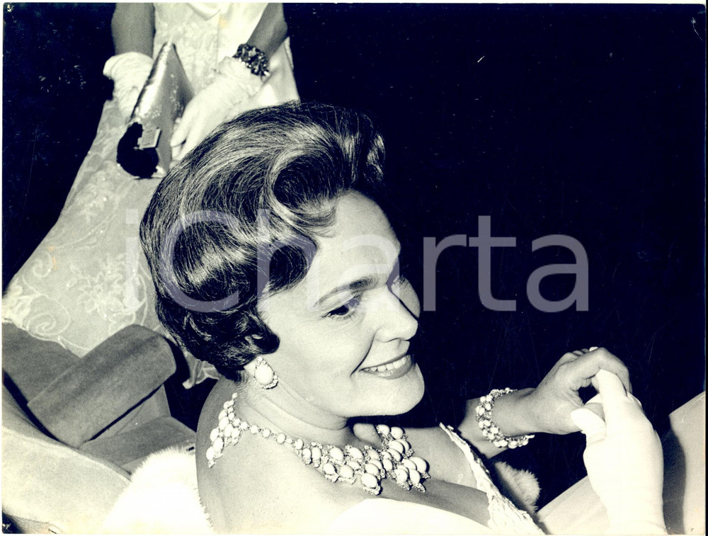 1960 FESTIVAL DI CANNES Begum Om Habibeh AGA KHAN in platea - Foto 24x18 cm