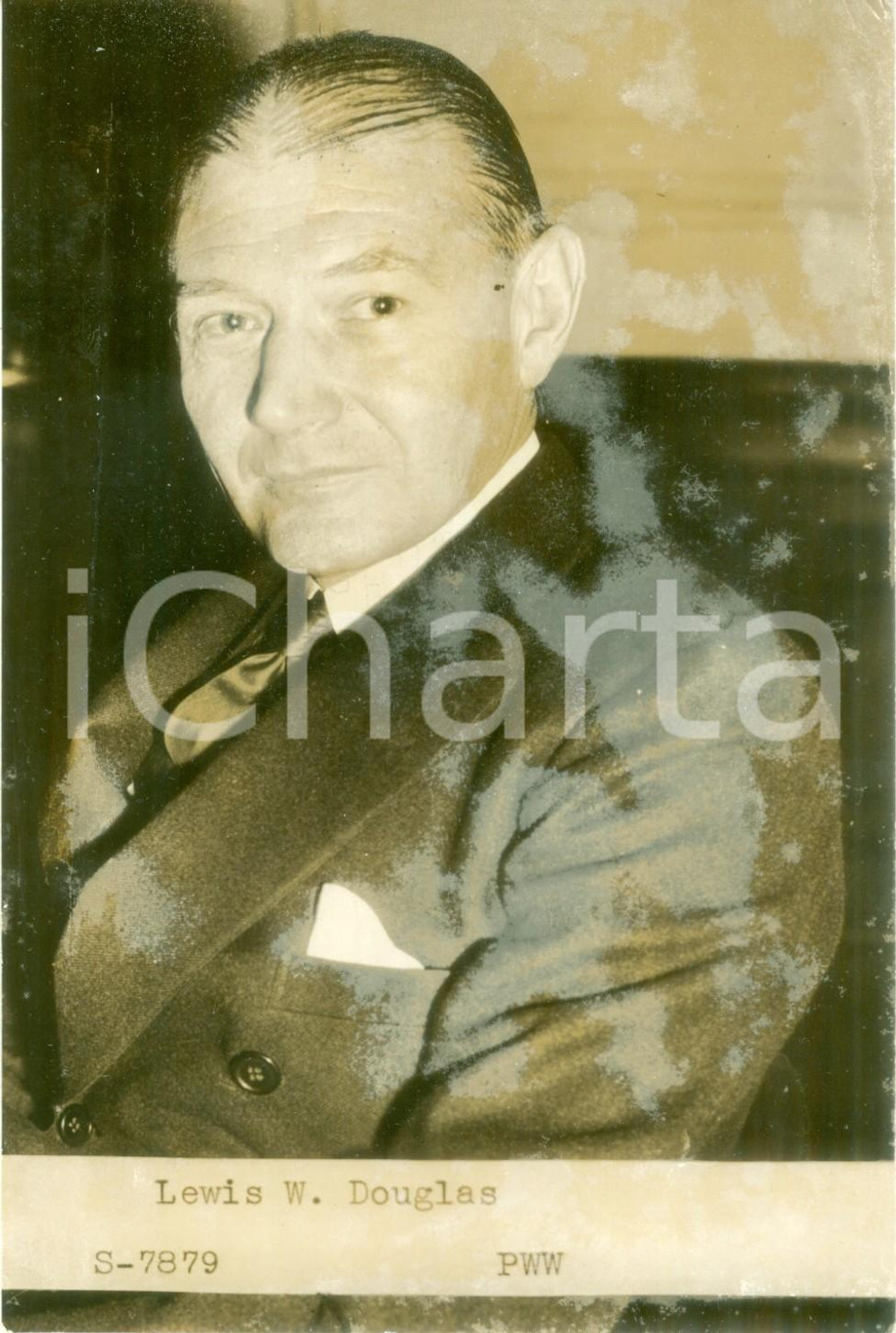 Fotografia d epoca originale 1945 ca USA Diplomatico Lewis W. DOUGLAS Fotografia DANNEGGIATA 1