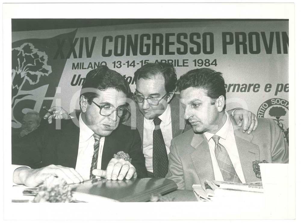 Fotografia d epoca originale 1984 MILANO  XXIV Congresso PSI Ugo FINETTI Giovanni MANZI Carlo TOGNOLI Foto 1