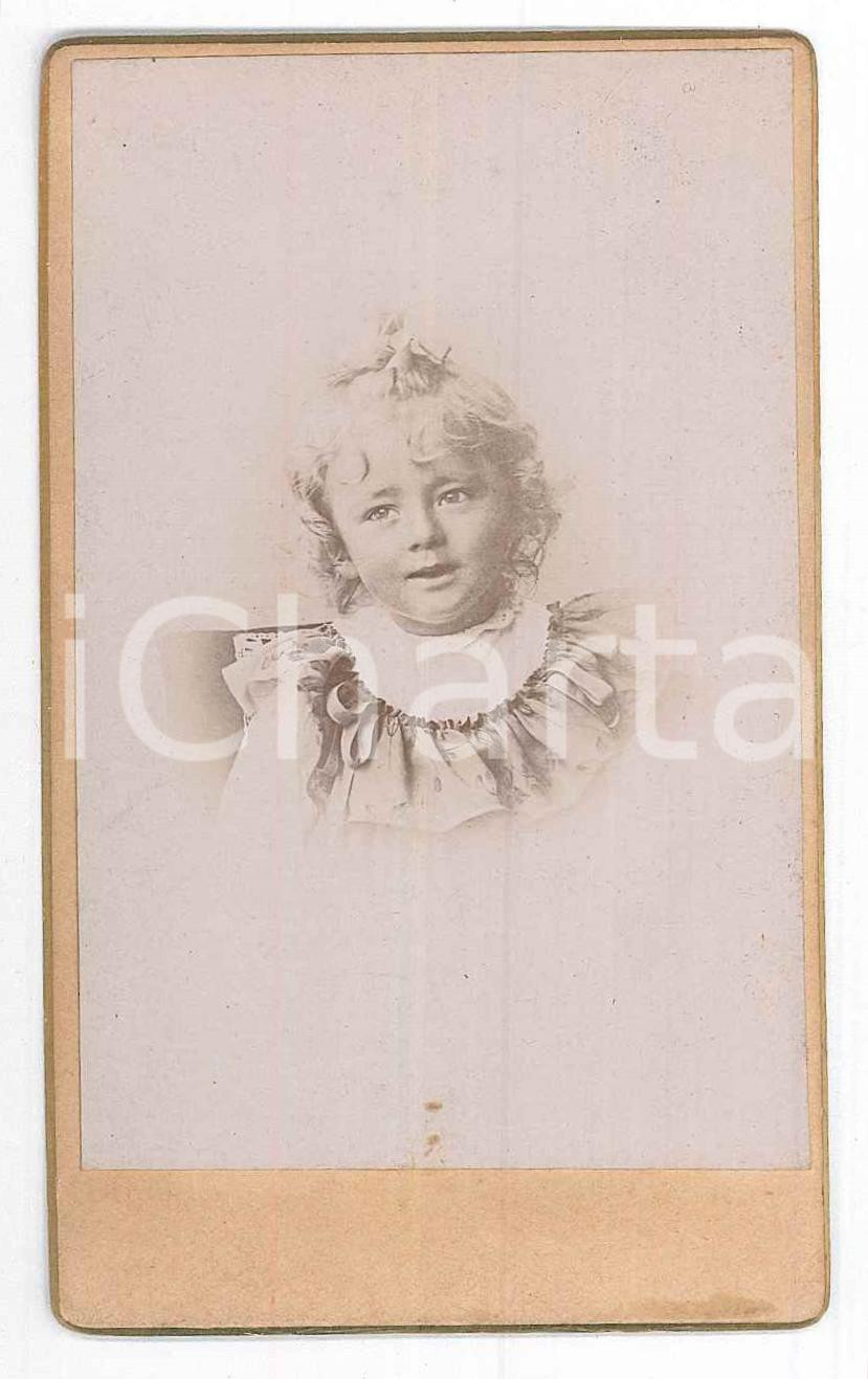 1895 UK (?) Portrait of Robert NESTLES - Child - Vintage photo CDV  Fotografia d'epoca, su cartoncino rigido, con didascalia al verso.  GOOD/buono  Formato: 6x10 cm originale e autentica 1