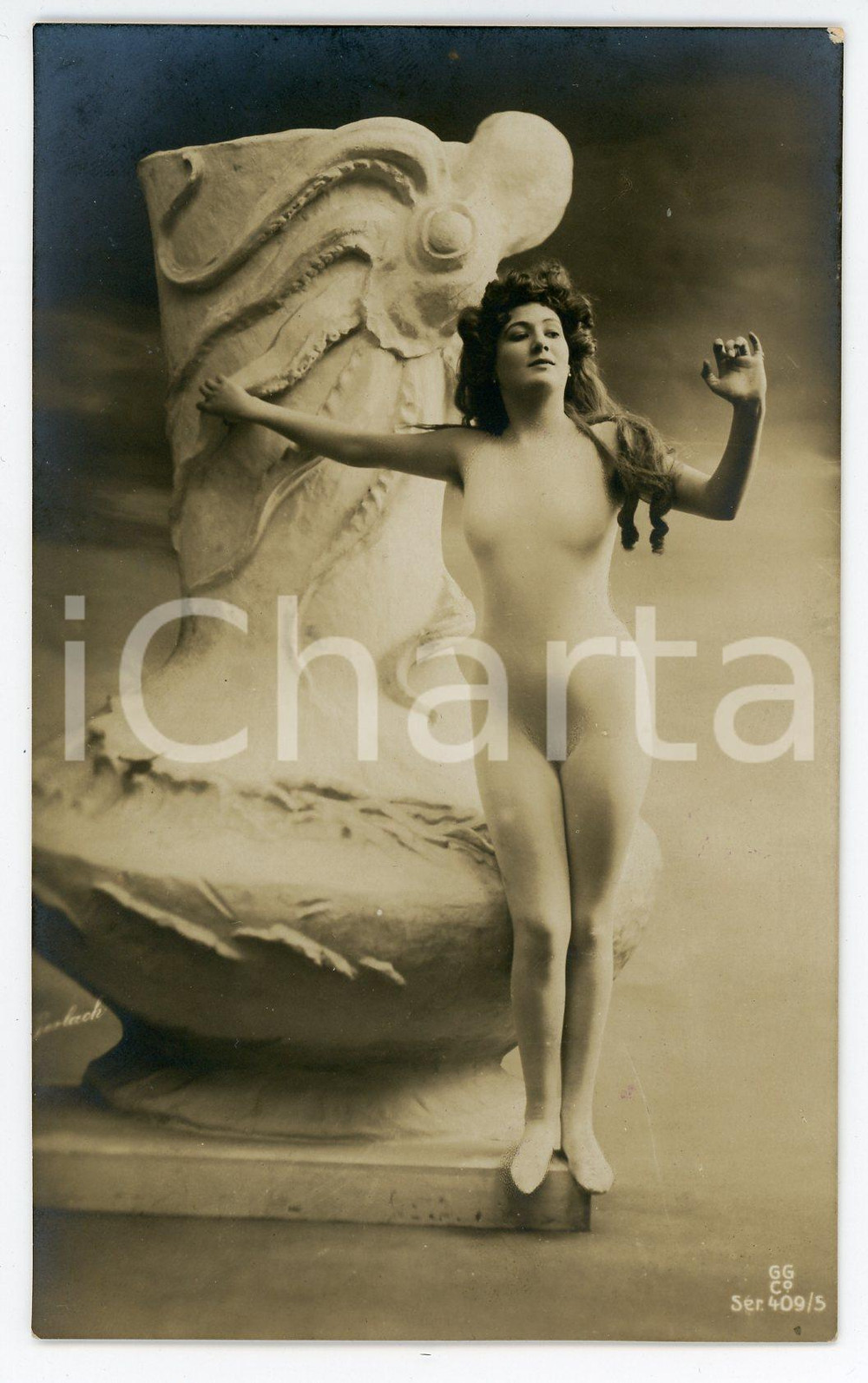 1910 ca VINTAGE EROTIC Bodystocking nude woman with octopus (3) RPPC Postcard  Fotografia seriale d'epoca, in formato cartolina postale.Editore Gerlach - Serie 409/5CONDIZIONI: GFORMATO: FP    originale e autentica 1