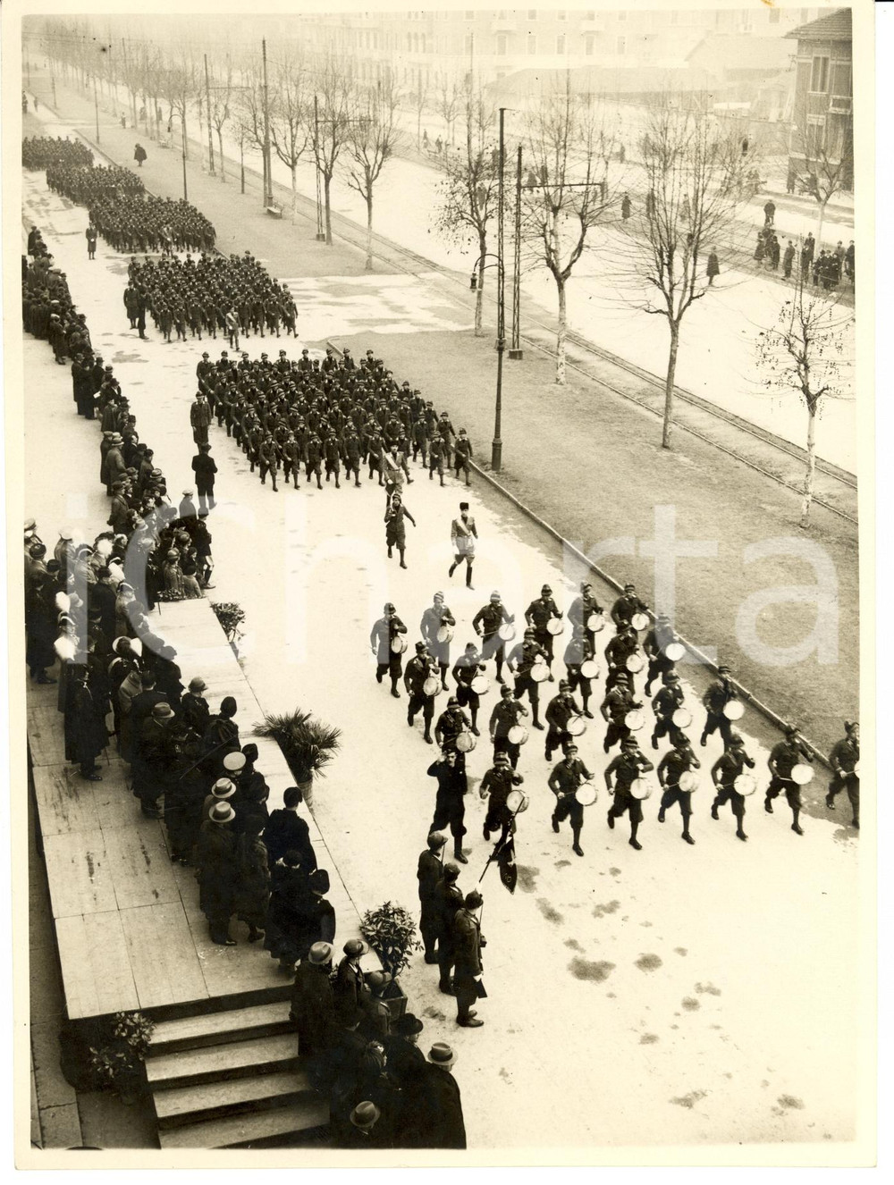 Fotografia d epoca originale 1936 TORINO Sfilata Avanguardisti davanti al generale TUA Foto 1