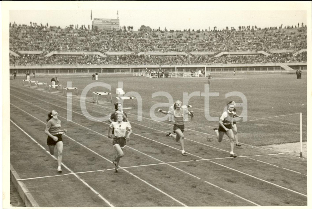 Fotografia d'epoca originale 1941 TORINO Gara 100 metri piani GIL SAVONA atletica 1