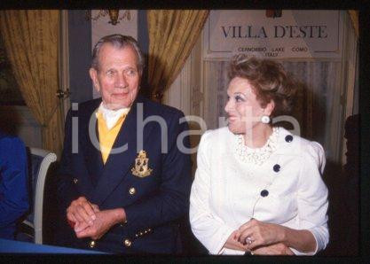 35mm vintage slide* 1986 ca VILLA d'ESTE Joseph COTTEN and Patricia MEDINA (52)