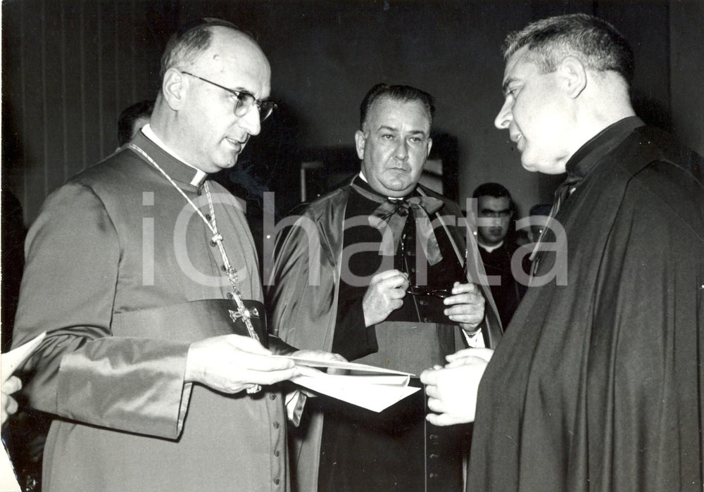 Fotografia d epoca originale 1959 ROME Albert Gregory MEYER receiving nomination to Cardinal Photo 18x13 cm 1