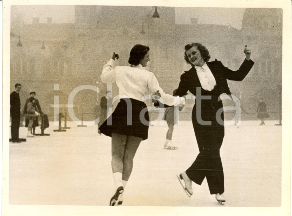 Fotografia d epoca originale 1939 PARIGI F Pattinatrici UNGHERESI danzano sul ghiaccio Fotografia 1